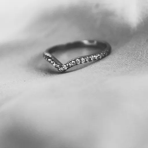 Choisir un bracelet prénom pour enfant : styles, gravures et occasions précieuses