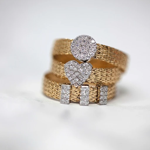 L'élégance du bracelet-bague : un bijou à double fonctionnalité
