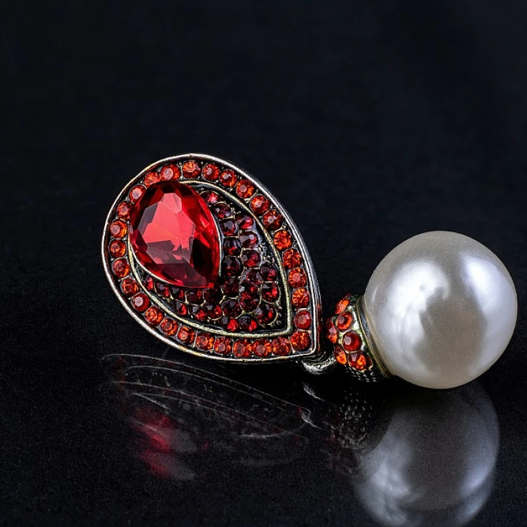 Les alternatives élégantes aux boucles d'oreilles traditionnelles