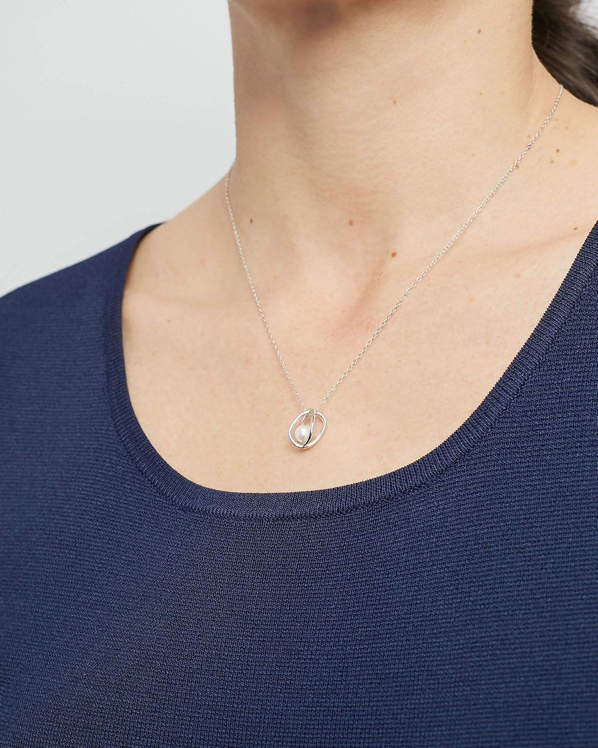 Secret & You Collier Pendentif Perle Femme Perle de Culture d'eau Douce Perle Ronde - Chaîne réglable de 40 o 45 cm - Moderne