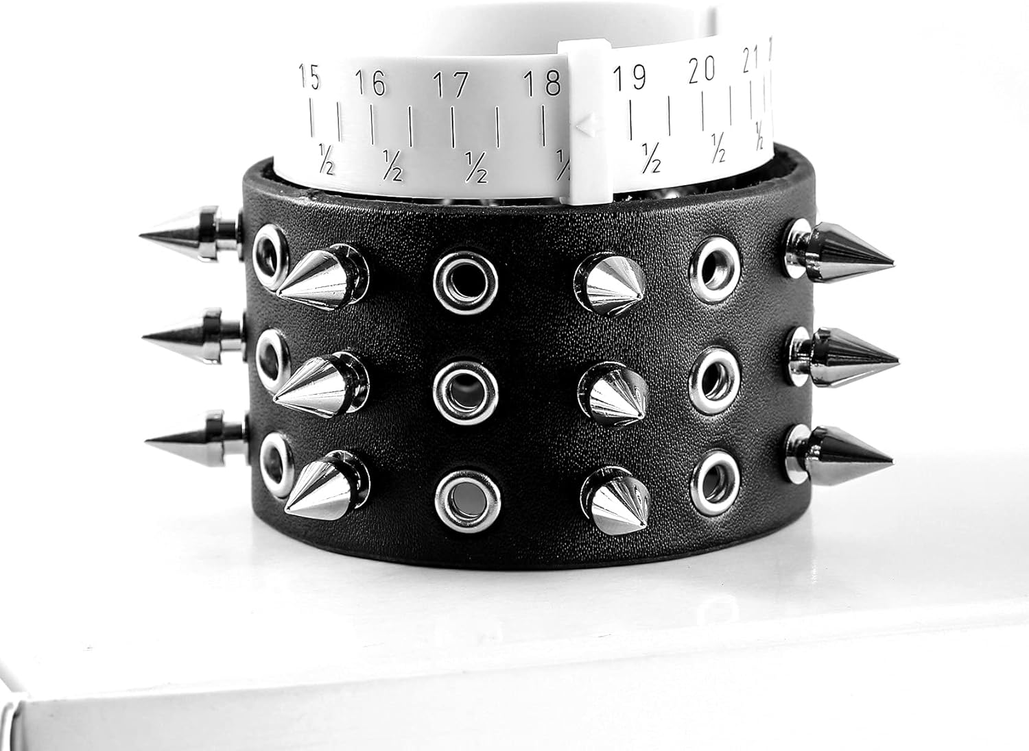 Bracelet Rock Punk Gothique Manchette Clous Rivet Spike Noir Biker Homme Femme Réglable