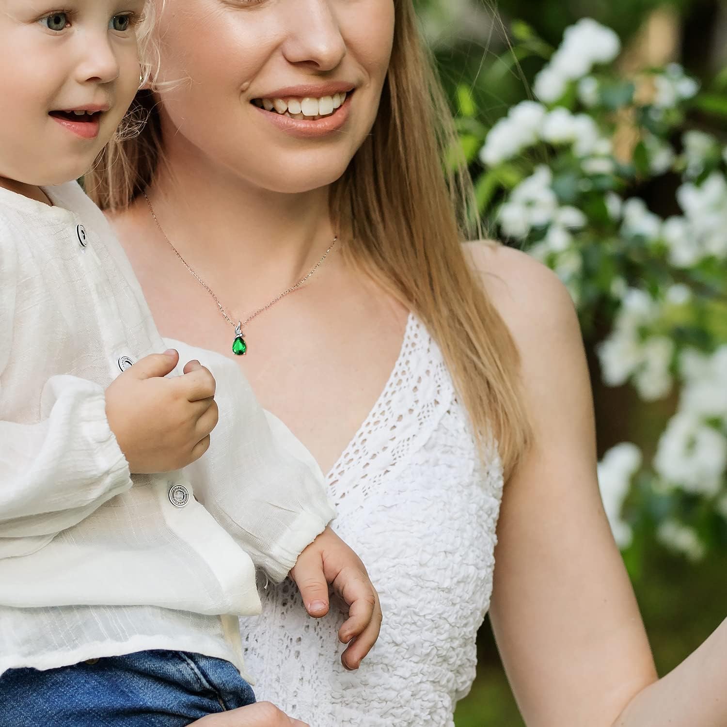 Collier Femme en Or Blanc 14 carats 585/1000 Pendentif et Argent 925/1000 Chaîne avec Émeraude de Synthèse et Diamant Naturelle Cadeau Bijoux pour Femme maman- Chaîne Ajustable: 40 + 5 cm