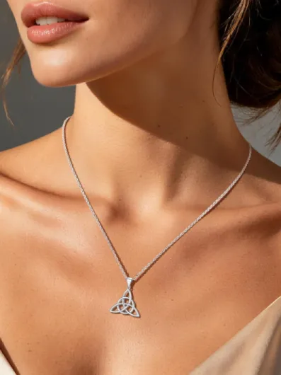 Collier Celtique Femme Argent 925 Pendentif Coeur Triquetra Noeud Celte avec Chaîne 45+5 cm Bijoux Cadeau pour Femmes Fille Maman A1-Blanc