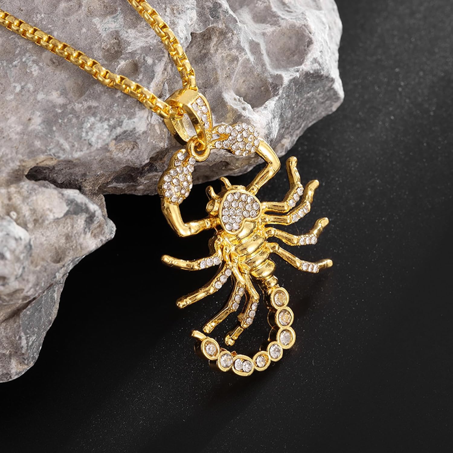 Collier unisexe de luxe avec pendentif animal scorpion zircon glacé personnalisé cocktail tenue collier homme femme bijoux cadeau bijoux accessoires