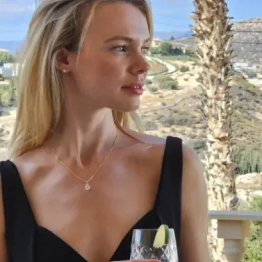 Test parure diamant poire 3 carats Pierre Lorren : joli rendu, mais quelques zones floues