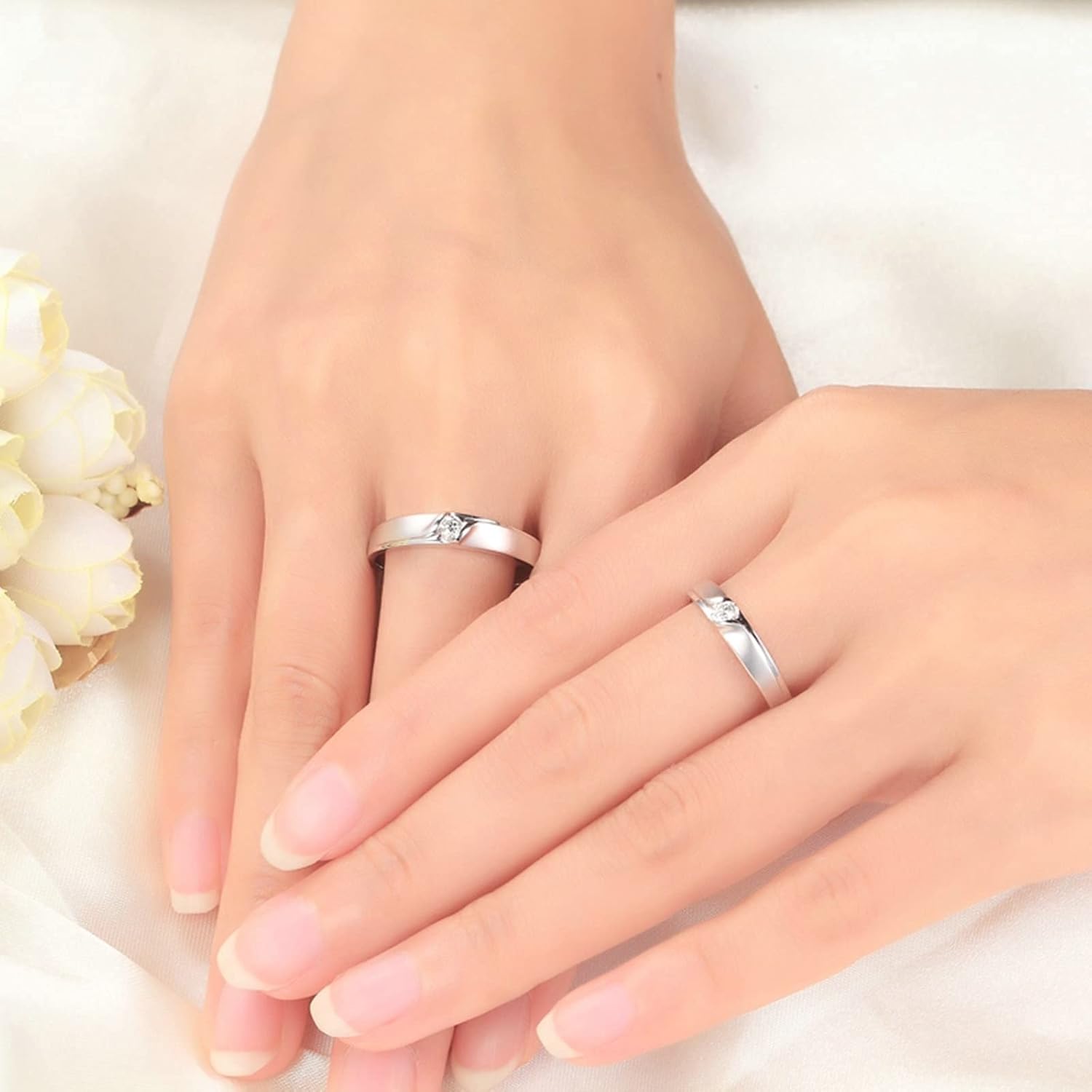 AMDXD la Bague de Fiançailles, Bague Minimaliste Or Blanc 18 Carats Diamants Créés en Laboratoire Rond Brillant 0.15ct Alliances Mariage Vvs W4.5 & M10