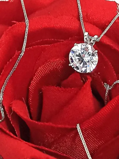 Collier de luxe 18 carats pour femme pendentif diamant fin 1,5 carats Bijoux massif 18 carats femme Anniversaire Bijoux FAIT À LA MAIN Collier solitaire 8 mm Cadeau de Saint-Valentin sa sœur Bday Mom